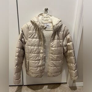 Aritzia TNA The Little Fuzzy Puff in Matte Pearl